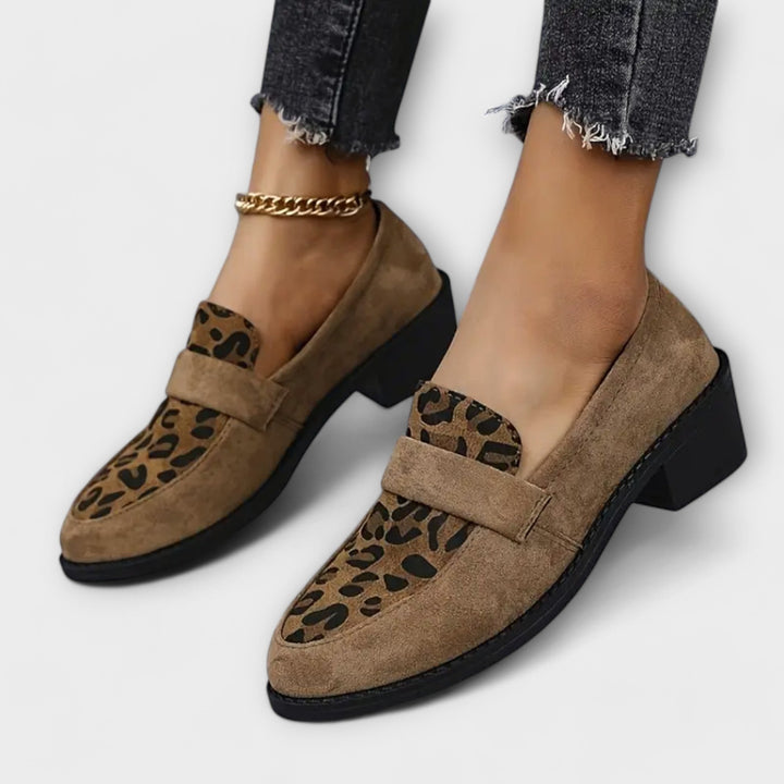 Karla™ | Eleganta leopardmönstrade loafers