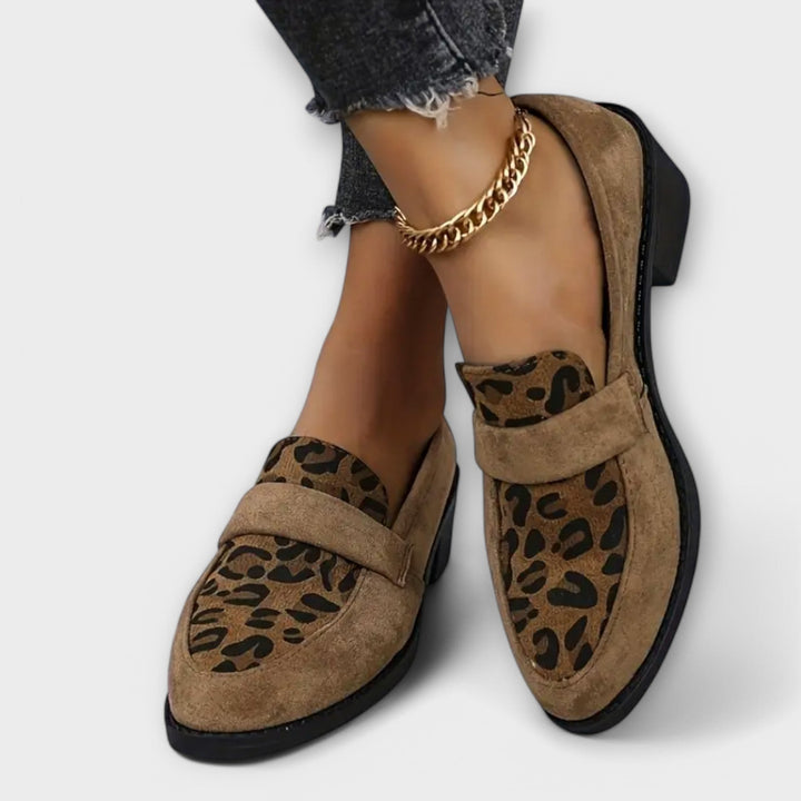 Karla™ | Eleganta leopardmönstrade loafers